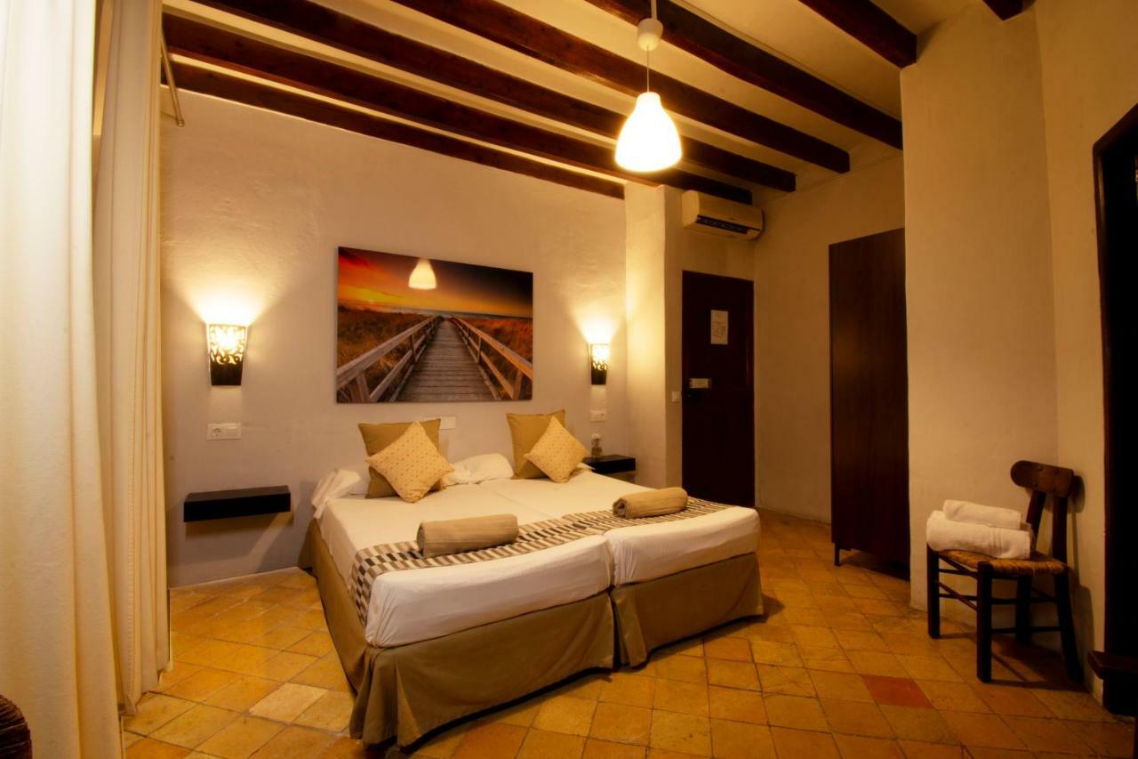 S'Hostal D'Esporles Exterior photo